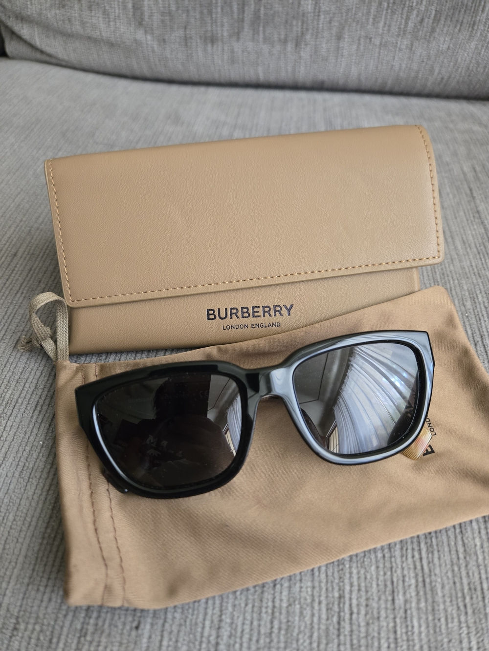 Burberry Women’s Black Sunglasses with Tan Case and Pouch